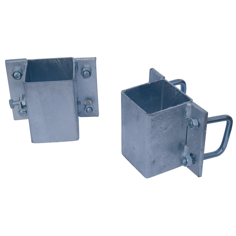 Einfache eckige Befestigungsschellen mit 4 Stück 60 mm Vierkantbügeln für 80x80 mm Vierkantpfosten