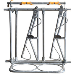 2 Plätze/1 m JUNIOR KOMFORT SR Selbstfangfressgitter für Kälber mit Eimerhalter